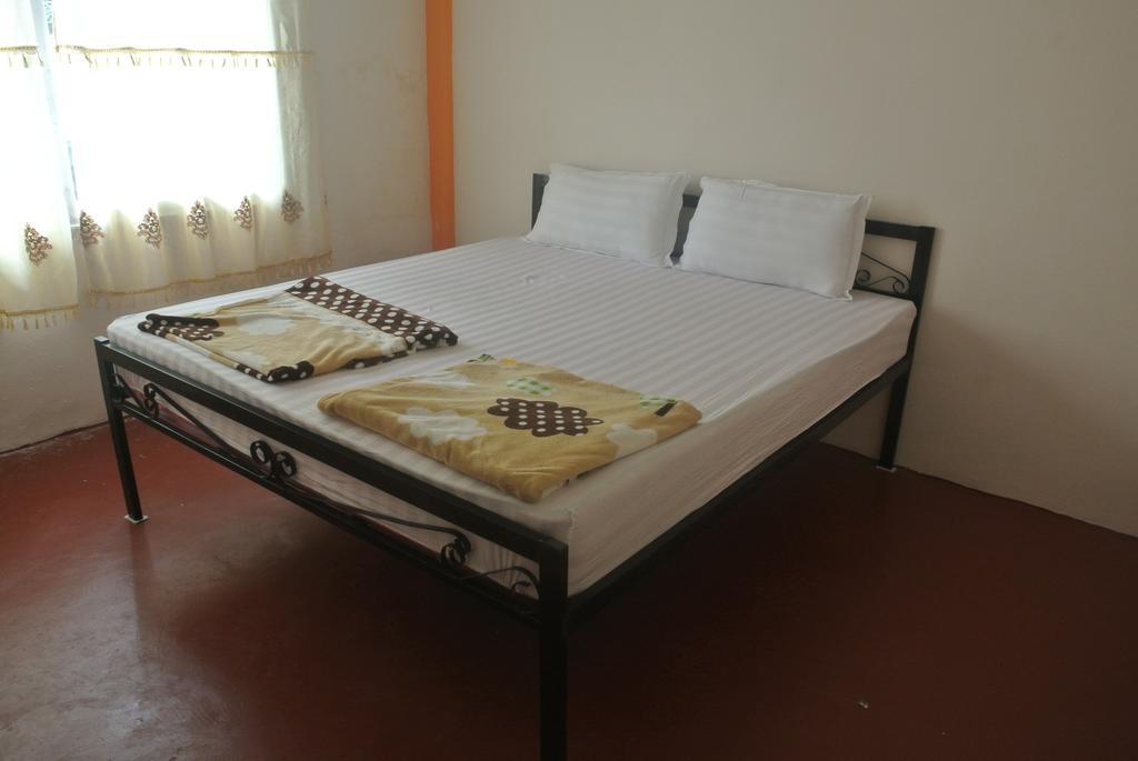 Orange Backpacker Hostel Vientián Habitación foto