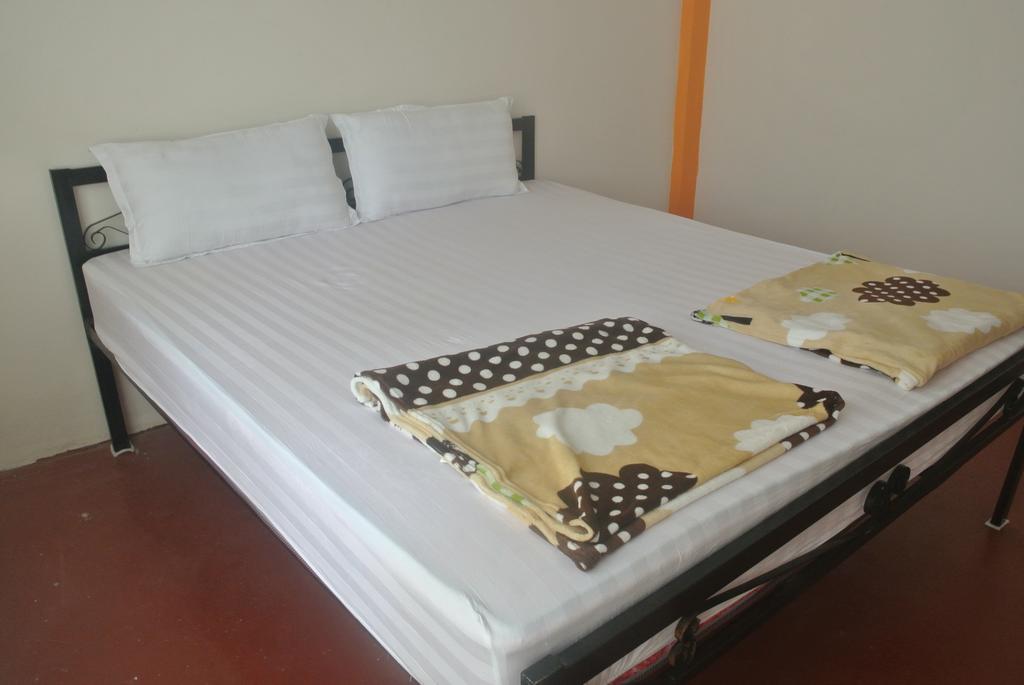 Orange Backpacker Hostel Vientián Habitación foto